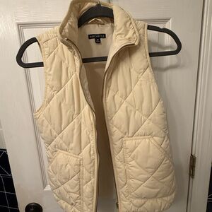 J.Crew Mercantile Cream Quilted Vest